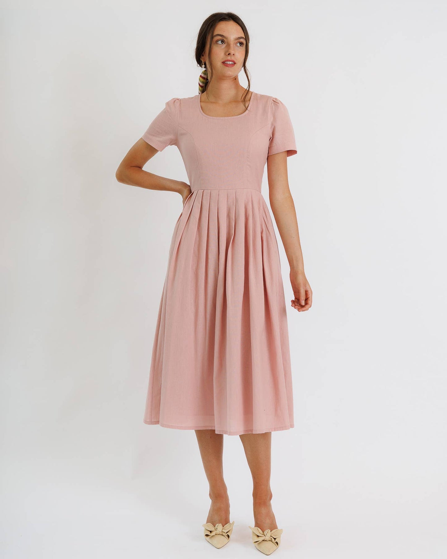 Polly Pink Short Sleeve Scoop Neck Midi Dress