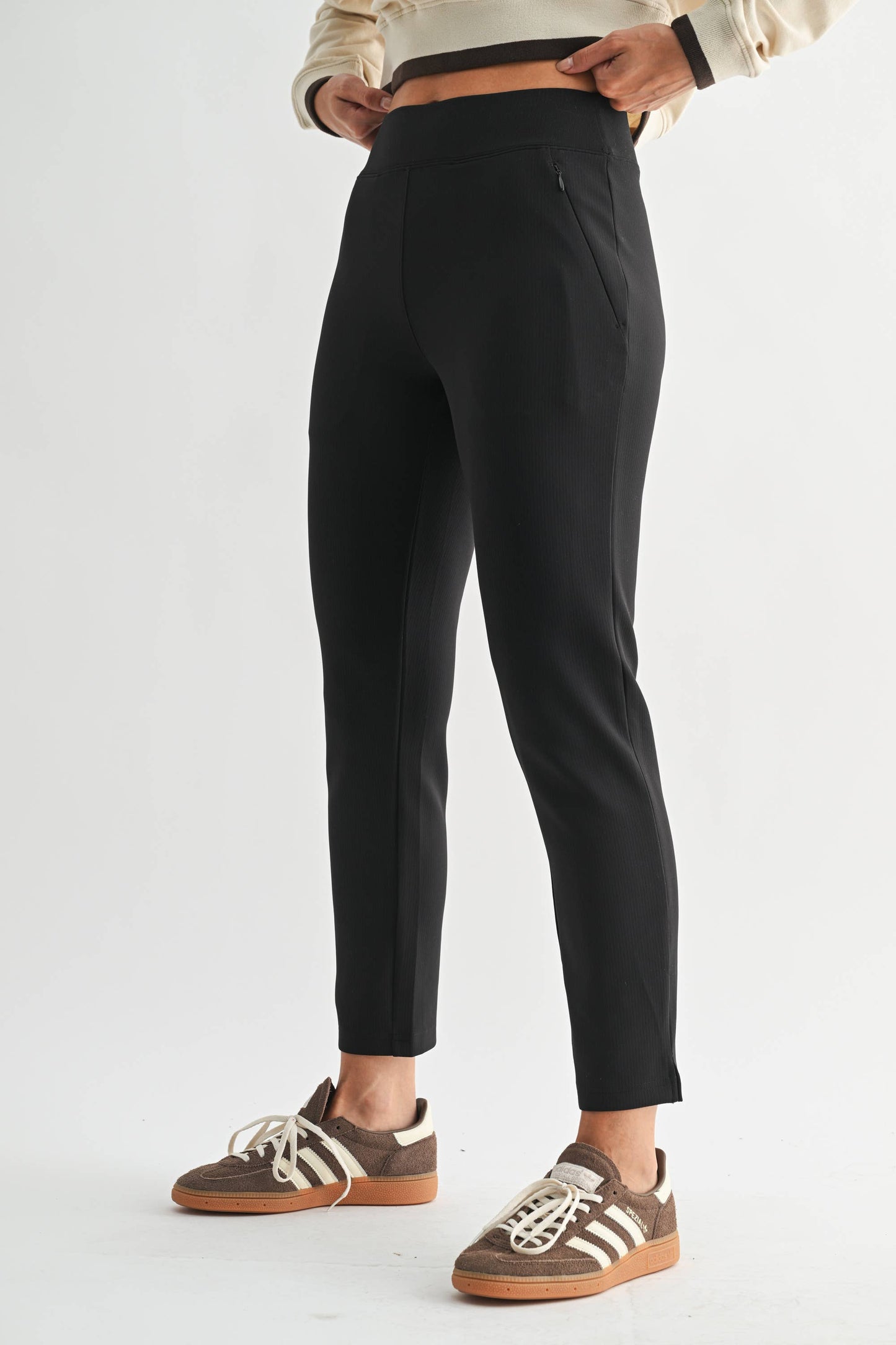 Jacquard Ribbed Tapered Pant