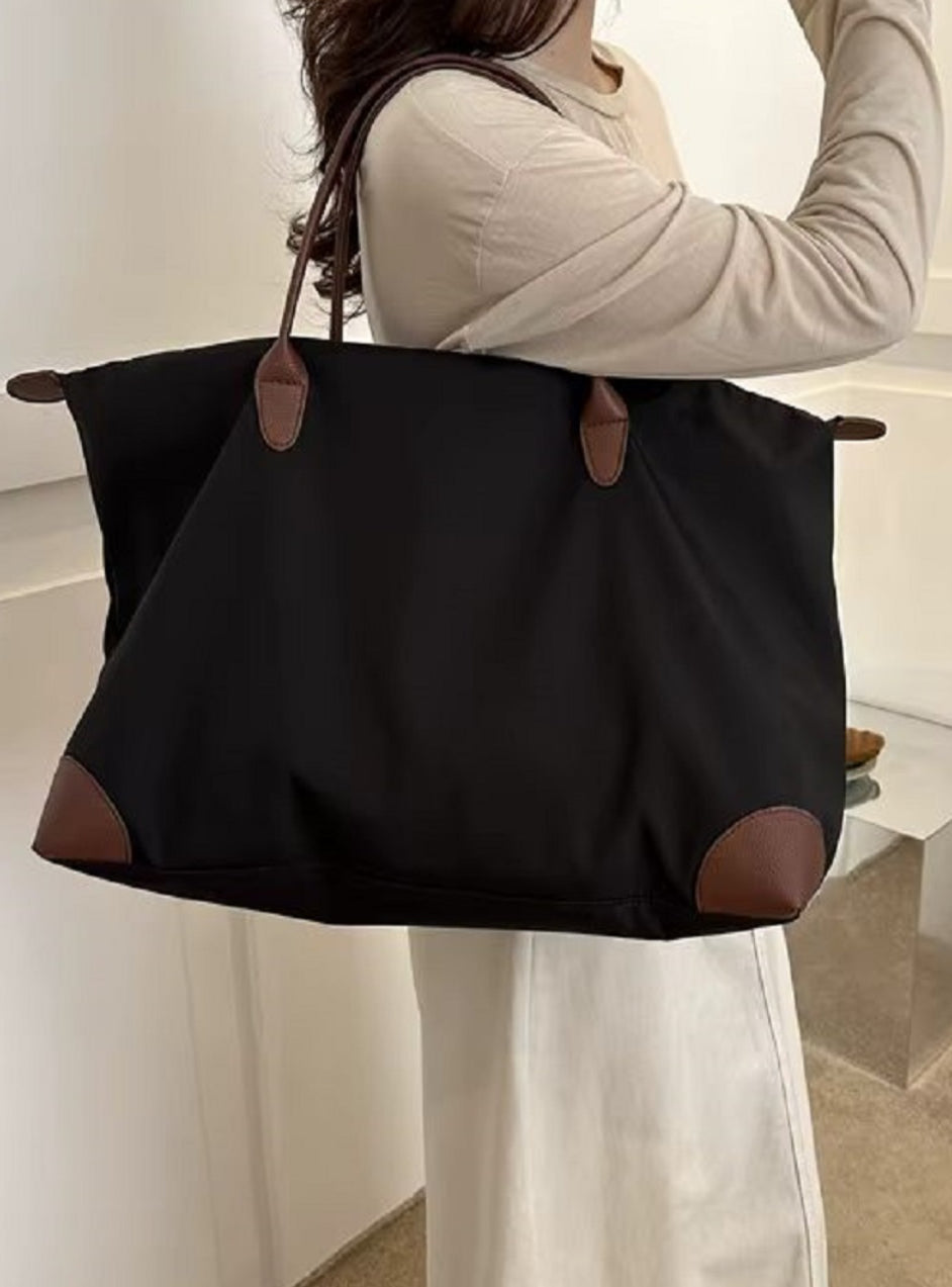 The WEEKENDER Bag