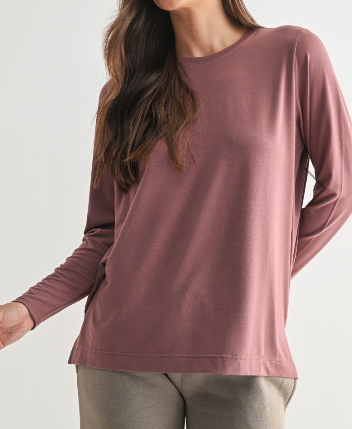 Easy Edge High-Low Long Sleeve