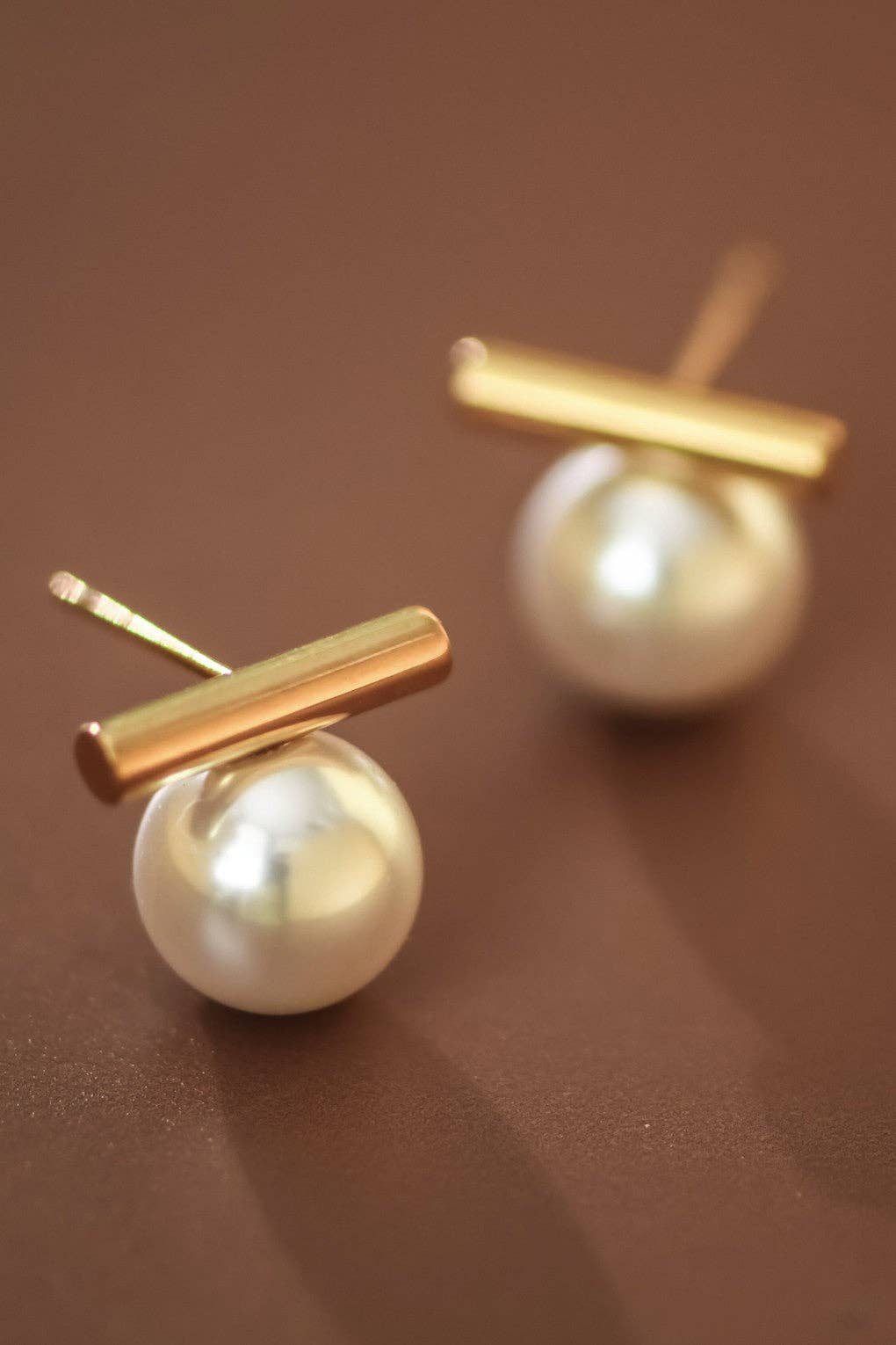 The Harper Pearl and Bar Earrings