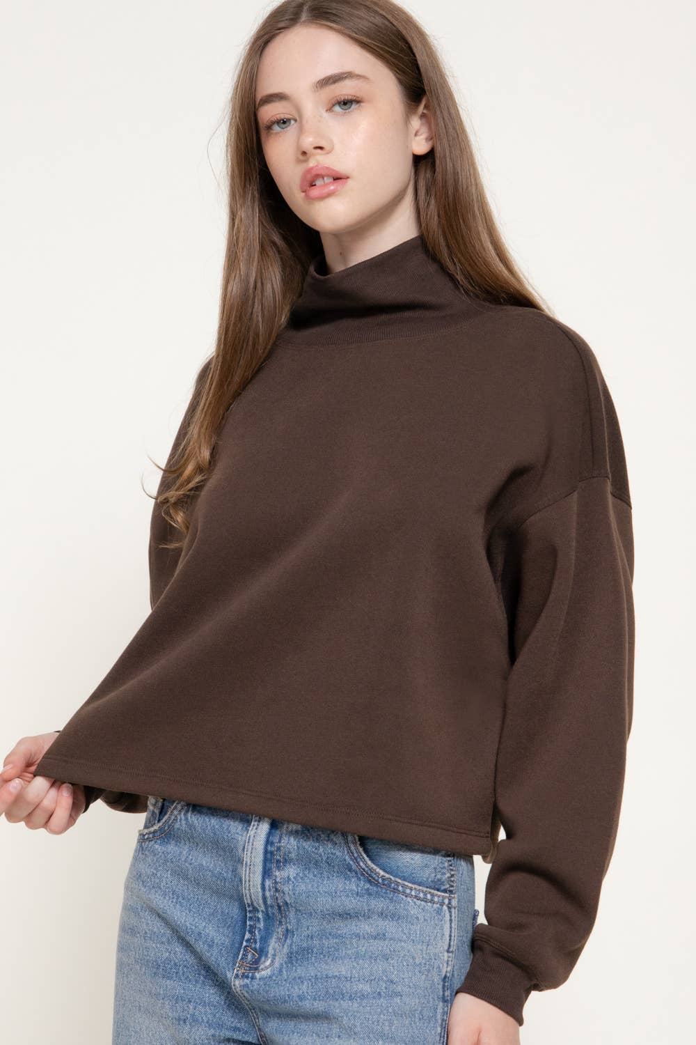 The everyday edit Mockneck sweatshirt