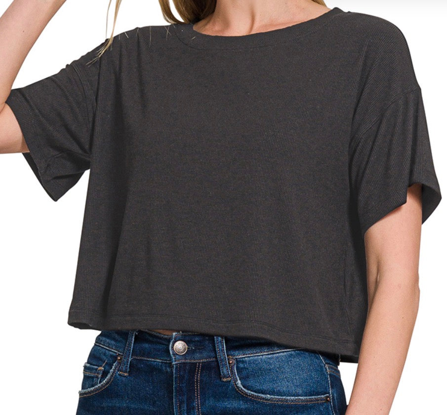 Ribbed Round Neck Crop Tee