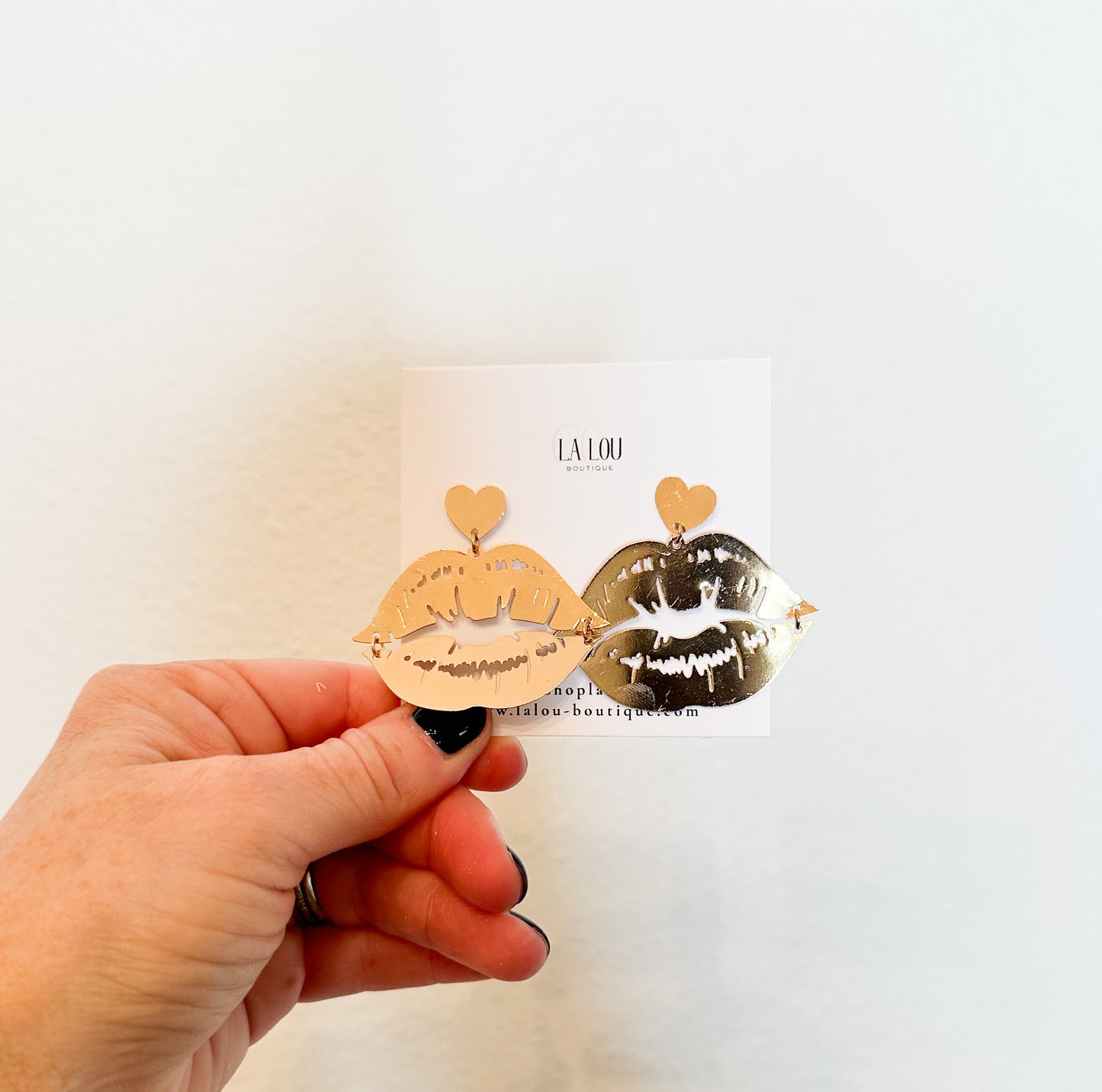 Lip Filigree Earrings