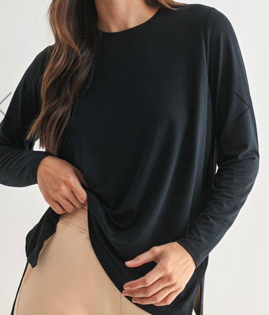 Easy Edge High-Low Long Sleeve