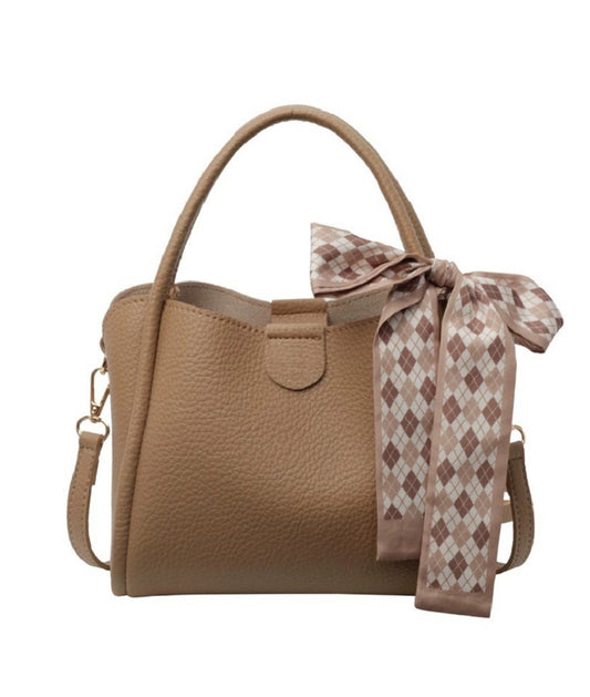 The HOLLACE Bag