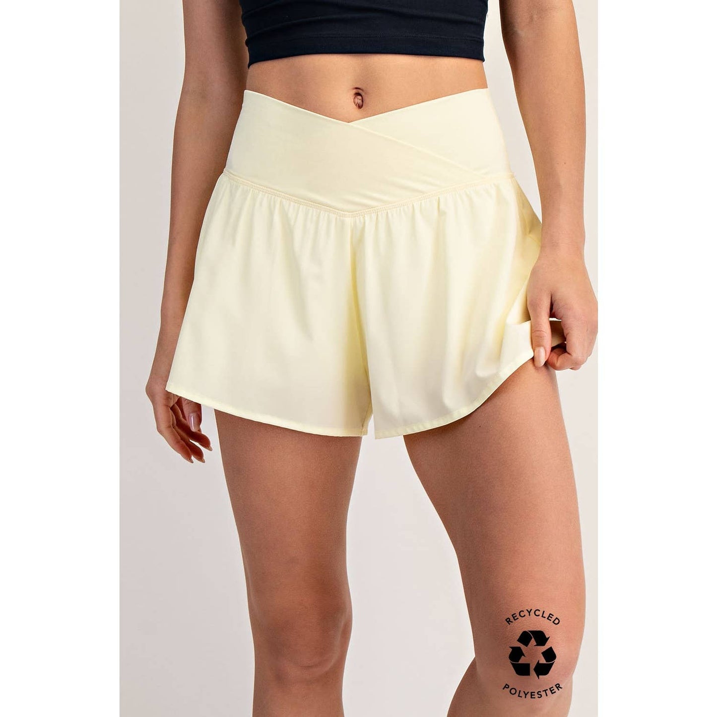 CROSSOVER FLARED SHORT