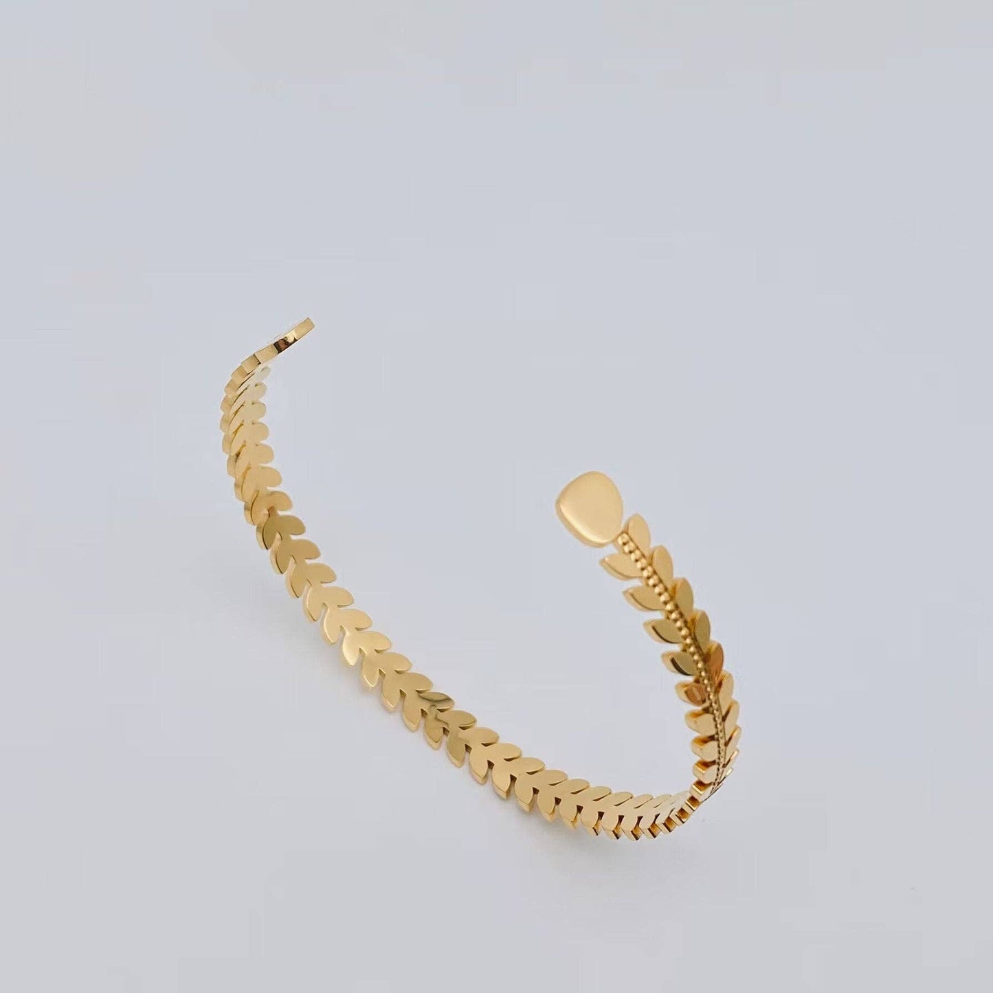 Leaf Shape 18k Gold Plated Stainless Steel Cuff Bangle