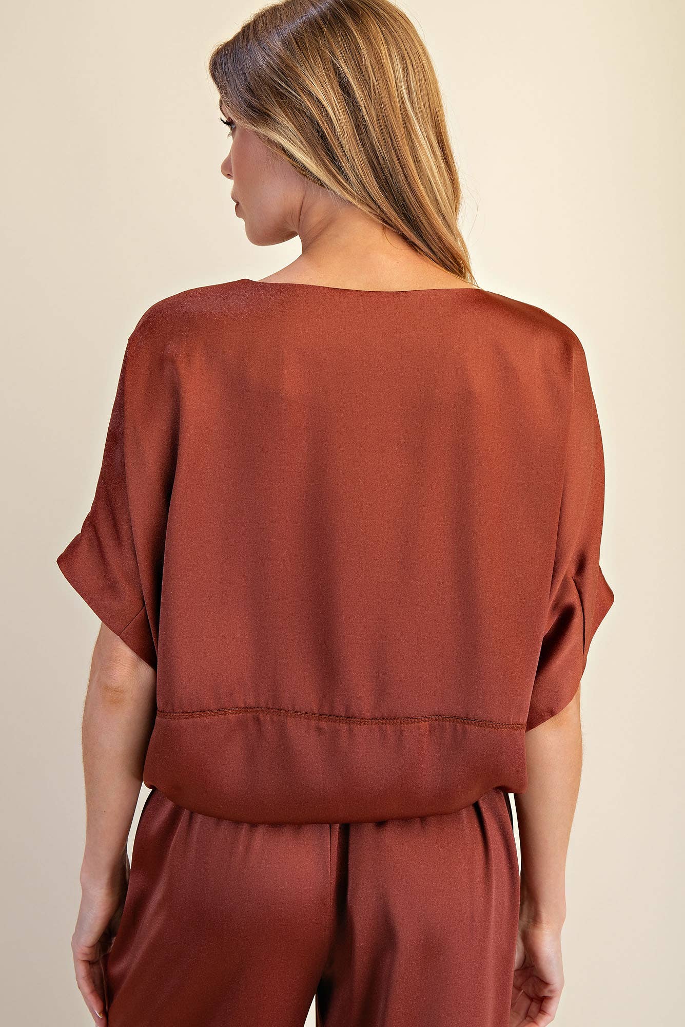 Round Neck Short Sleeve Top