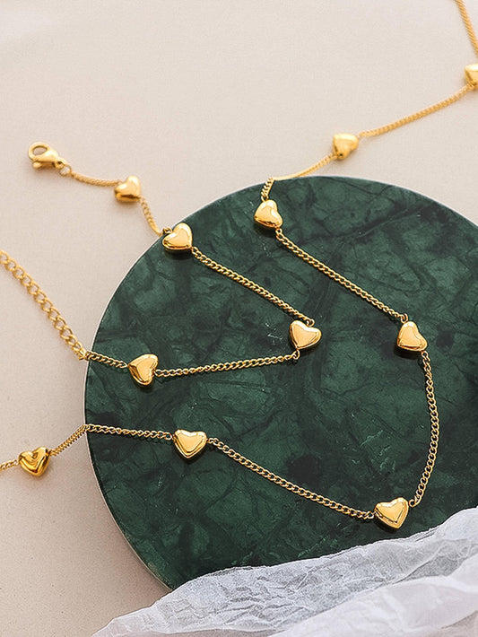 Vivre 18K Gold Non-Tarnish Petite Heart Neclace, Necklace